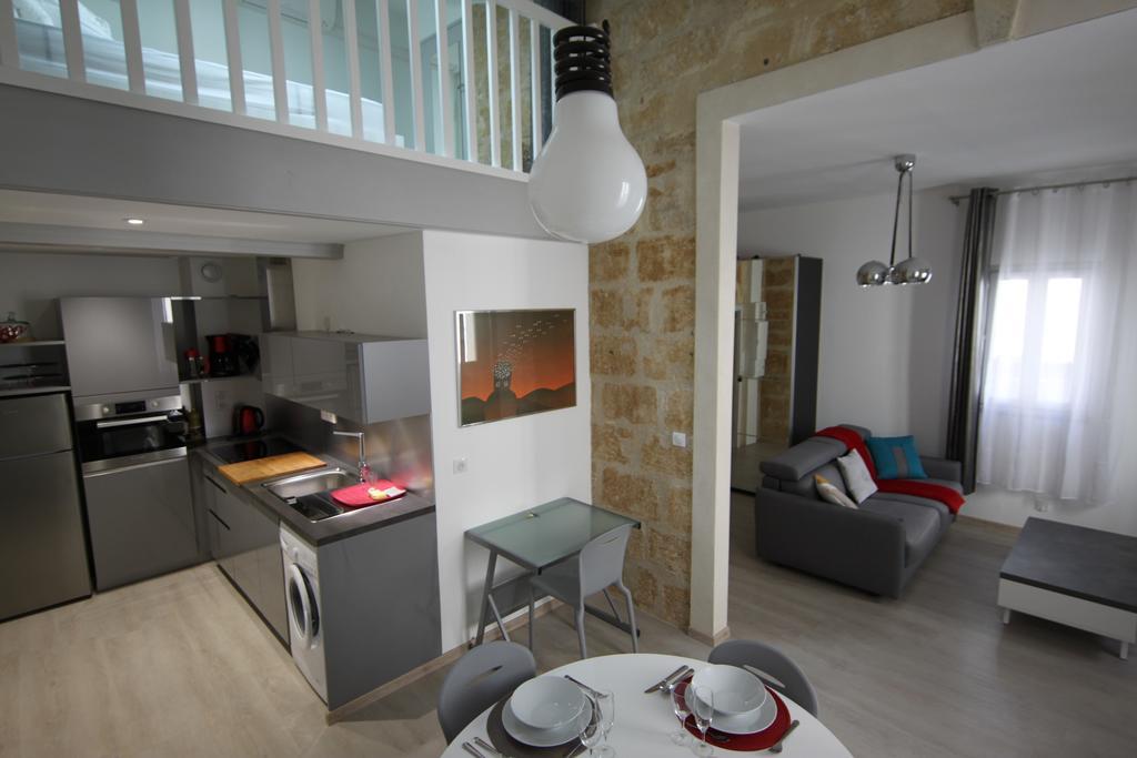 Montcalm Climatise En Plein Ecusson Apartment Montpellier Luaran gambar